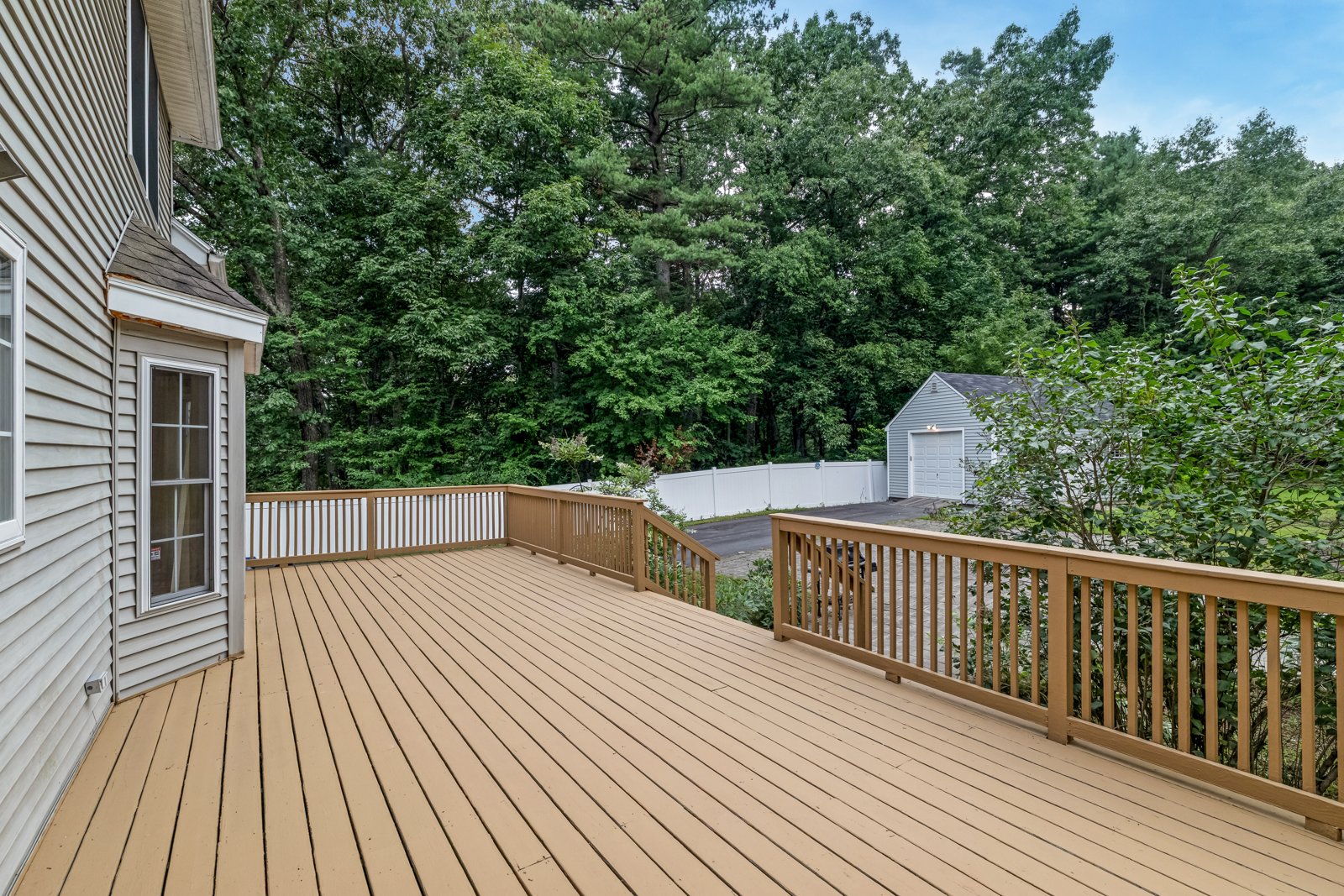 Deck toward outbuilding