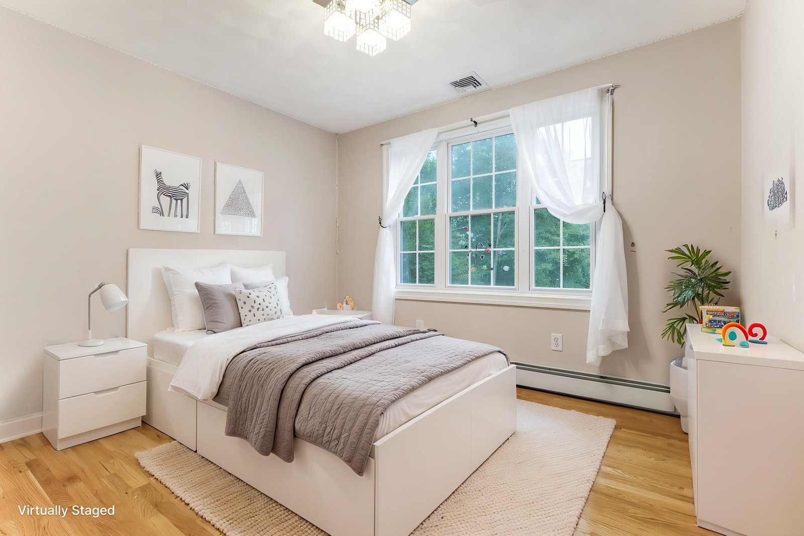 Kids bedroom, virtually staged